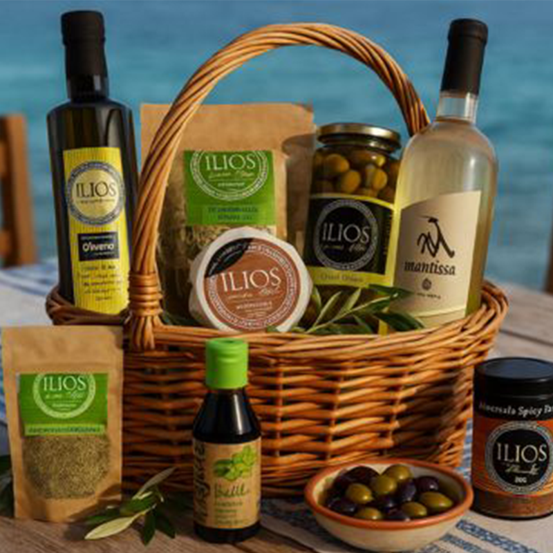 Geschenkkorb mit griechischen Spezialitäten